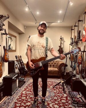 Adam Prendergast Instagram - new bass day smile 😊 thank you for hooking me up @moonflowerguitars 🖤