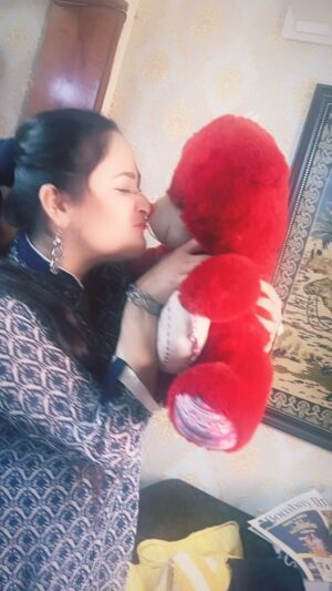 Aditi Sajwan Instagram - Meraaaa Baabuu 😘🧸
#aditireels #jff #funnyreels #icallhimbabu