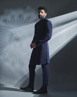 Aditya Roy Kapur Instagram - |\\|