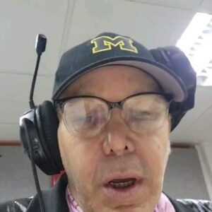 Adolfo Cubas Instagram - @camilo muy buen tema