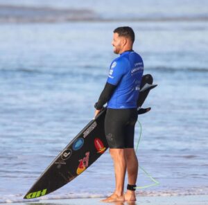 Adriano de Souza Instagram - Colecionando memórias 😘 Obrigado Espírito Santo 🙏
@fabiano_varanda @rodrigo.bolha @cabanasurfclassic