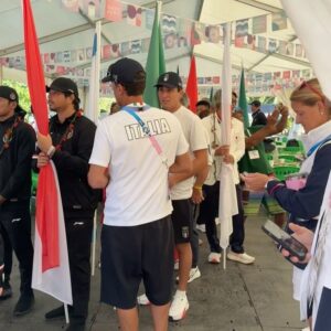 Adriano de Souza Instagram - Ho terminato un'altra Olimpiade del surf, vorrei ringraziare tutti gli sforzi di @leofioravanti e della federazione @fisswofficial per avermi messo come allenatore, ho imparato molto ogni giorno che passa e spero che la prossima volta potremo avere grandi Olimpiadi come l'Italia merita, congratulazioni Italia per il 9° posto assoluto. Forza 🇮🇹 @claudio_ponzani