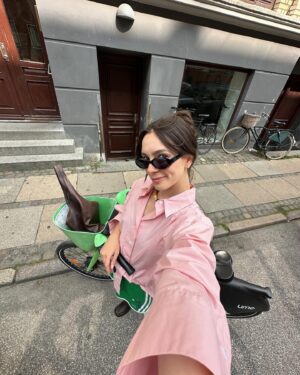 Agustina Suásquita Instagram - Viajar sola como un acto de rebeldía a mi yo del pasado que no se bancaba la soledad ni el silencio por un minuto. Por más aventura juntas!!! *se habla a ella misma*