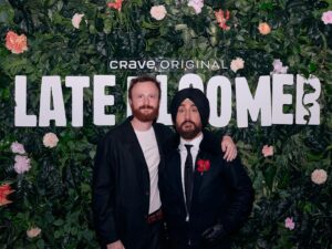 Ahamed Weinberg Instagram - @latebloomerseries is now streaming on @cravecanada !!! This was one of the best experiences of my entire life. Watch it in Canada or wait til we can stream it elsewhere.

👔: @kotn 
📷: @ag24kt