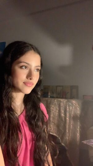 Aicel Ramzy Instagram - حبي زي الشمس ✨
#viralvideos #fyp #trendingreels