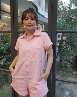 Aisa Senda Instagram - 🩷🩷🩷

好充實everyday

MAKEUP AIRTIST @aisa1108 
HAIR STYLIST @fluxreel_queena 
OOTD @doubletake.tw