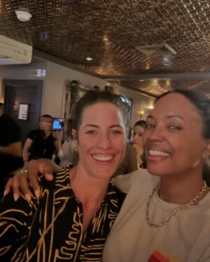 Aisha Tyler Instagram - Losophē team trip to @leyendabk to give our good friend rockstar @ivymix the flowers she deserves! #bcb week here in Brooklyn so we are sopping one (or three) for the team, and can’t wait to serve up The New Margarita for people at  @barconventbrooklyn. Love you Ivy! 🍃 🍸