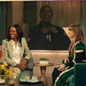 Aisha Tyler Instagram - SO pumped to be on @kellyclarksonshow tomorrow! Kelly is incredible and this was one of the BEST times I’ve ever had on a talk show. EVER. We talk @criminalminds #evolution and Kelly and I sip @losophe organic margaritas together (swoon!) Swipe for a sneak peak at the dramatics that ensue. You’ll have to tune in tomorrow to see exactly how my buddy @jokoy’s pants got absolutely SOAKED on national TV 😝 I’m howling