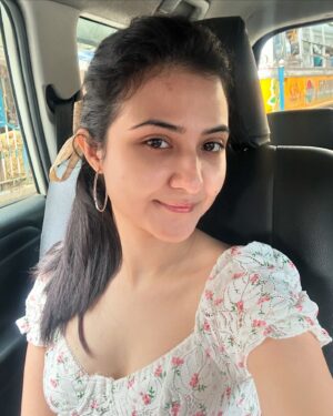 Aishwarya Sen Instagram - 🕊️

#nomakeupselfie #nofilter #peace #bestrong