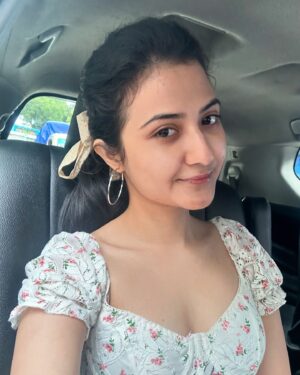Aishwarya Sen Instagram - 🕊️

#nomakeupselfie #nofilter #peace #bestrong