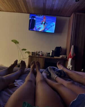 Aislinn Derbez Instagram - algunos momentos favoritos de este mes 🥹😍🥰