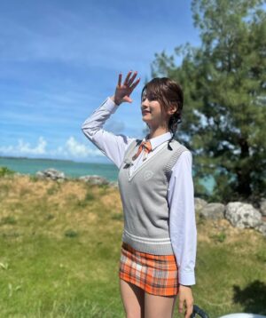Akane Takiyama Instagram - 新番組「チャンス校」🏫では
私もまさかの制服を着させていただいております。

写真が沢山あるので番組告知と共に小出しに
投稿させてください🫡

さ、今日はボートレース生放送！
今夜もABEMAを是非ご覧ください。
