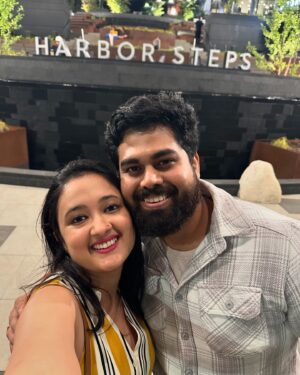 Akhila Pajimannu Instagram - Seattle vibes, our love thrives at a 520feet height, In midnight❤️❤️
@trdhananjai_sharma 

#akhilapajimannu #couples #couplegoals #spaceneedle #seattle #birthday #vibes #goodvibes #midnight #positivevibes #positivethinking #explore #exploremore #instagram #instagood #newpost