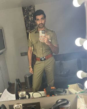 Akshay Oberoi Instagram - 🎬 Sometimes films and characters you pour your soul into don’t even see the light of day. But hey, that’s why we have Instagram, right? At least there’s *some* proof they existed! 😅 

#ActingLife #Unreleased #MayNever #SocialMedia #FTW #IamACop #Police