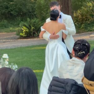 Alan Bersten Instagram - Congratulations to the Nyemcheks! 🎉🩵 
It was such a beautiful wedding.
I love you both so much!!! 
@kikinyemchek @koko_iwasaki