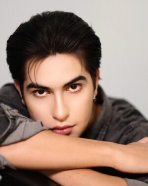 Alan Campana Instagram - Thank you so much
Make up : @nutronutmakeup249
Hair Stylist : @premprem.hair

#Alancampcna
#LACON2023 
#Philippines
#Makeup
#Hairstylist