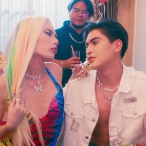 Alan Campana Instagram - Bear Knuckle - อย่าจับ (DON'T TOUCH) [Official​ MV] รับชมได้ทาง YouTube 
ฝากผลงานเล่น mv ด้วยนะครับทุกคน 😚🙏

#อย่าจับ #BearKnuckle