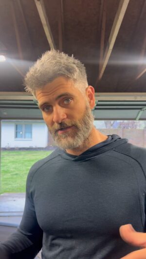 Alan Powell Instagram - Been a long time.. we back..

You are who you surround yourself with.. choose wisely. 

You’re awesome - yes, you 

#mondaymotivation #workingout #clichefortheday