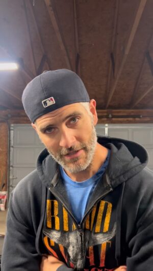 Alan Powell Instagram - A lil embarrassing but a lot honest. Onward. 

Go easy on yourself. I’ll try to as well. 

Happy Monday everyone. I hope you’re feeling and giving love today.