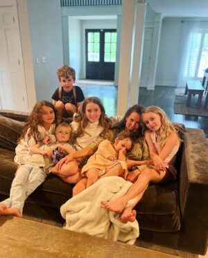 Alan Powell Instagram - Happy Mother’s Day to this incredible woman. Our babies are so lucky to call you mom. 

We love you @bryciemarie