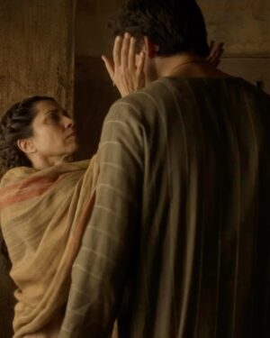 Alan Powell Instagram - My man @milomanheim brought the heat on this amazing tune in @jtbmovie 

Part of the incredible fun and challenge of making this film was exploring what these iconic characters may have been feeling in the midst of this story we all know so well. 

Here we put music to how torn Joseph must’ve been when Mary tells him she’s pregnant with the son of God. Can’t imagine it was an easy moment for him.. he might not have sung a song about it but I’ll bet he felt something like this…