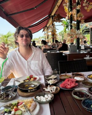 Albin Lee Meldau Instagram - Latest episode of Albin Eats: Turkey edition — out now!