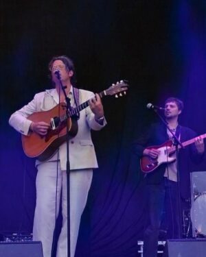 Albin Lee Meldau Instagram - Margate, we had a blast! Big thanks to my mate @jacksavoretti for having me as the support act on his magnificent show! ❤️❤️❤️