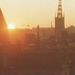 Albin Lee Meldau Instagram - Stockholm! Idag kommer jag till Gamla stan å kör några Bellman-låtar för att fira öppningen av stadsmiljözonen där. Vem vet, kanske även blir en av mina egna låtar… återstår att se för den som tar sig dit!

Hoppas vi ses på Kornhamnstorg i Gamla stan kl. 13.00. Givetvis gratis å ALLA är välkomna! ❤️
