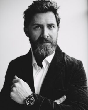 Aldo Kane Instagram - Banging year of adventure and expeditions. None of it by chance, here's to 2024. #haveaplan 

Have an awesome celebration whatever you're doing. Big love! 

Photo by @edwardcooke for @bremontwatches #NYE #NewYear