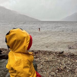 Aldo Kane Instagram - Winter wanders along the bonnie banks of Loch Lomond. ❄️

Obvs got a baltic dip in the bag. The wee man giving it big licks on the balance bike. What a spot. Scotland 🏴󠁧󠁢󠁳󠁣󠁴󠁿

#home #Lochlomond #Scotland #coldwater @annawmson @canadagoose