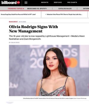 Aleen Keshishian Instagram - So excited! @oliviarodrigo 💜