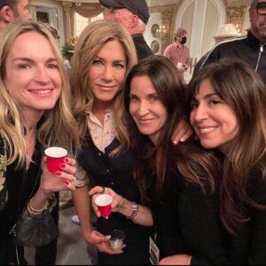 Aleen Keshishian Instagram - Happy birthday to my sister from another mother @jenniferaniston - I love u so much! ❤️🎉🍾