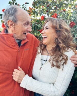 Alejandra Fosalba Instagram - En Conce con los Hermanos celebrando los 80 del papá ❤️ Felicidades flaquito hermoso 🤩 Te amamos