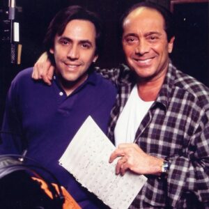 Alejandro Lerner Instagram - Gran recuerdo con el Gran Paul Anka 🚀
Me
Pidio nuevas versiones en Español de sus más grandes exitos .
Incluyendo a A mi Manera!!!
Alli trabaje junto  a Celine Dion , a Barry Gibb, Julio Iglesia Ricky Martin  incluso participe haciendo un duo con el Gran Paul en este Discazo Paul Anka and Friends!!!
Al lado de mi querido Humberto Gatica
