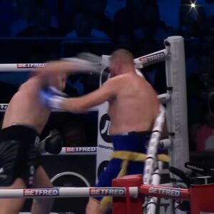 Alen Babic Instagram - It’s the Knockout Stage in more ways than one… 🍿 

A Heavyweight shootout awaits in London tomorrow as KO artists @johnnyfisher1 and @alenthesavagebabic go to war in our main event 💣 

The Romford Bull or The Savage? Who are you standing with at the Copper Bosh… 🗳️⬇️ #FisherBabic #KO #Boxing
