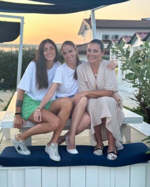 Alena Šeredová Instagram - July with friends ♥️