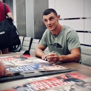 Alessio Di Chirico Instagram - Fight week is officially ON 🔥

#ufc #mma #ufcparis #fight #paris