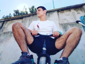 Alessio Di Chirico Instagram - Hai voluto la bicicletta? E mo pedala.
Perdere fa parte del gioco ma ormai il gioco fa parte di me, Non esisto senza.

An Italian proverb says: did you want the bike? Now take a ride. 
Losing is part of the game but now the game is me. There is no me without the game. 

#ufc #mma #mixedmartialarts #fight