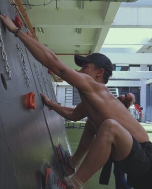 Alex Diaz Instagram - I wanted to share some pics of my conditioning from when I used to teach indoor cycling and train for Spartan Race PH at the same time! 

This Saturday, August 10th, I look forward to joining Spartan Trailfecta Weekend and getting back to this kind of conditioning! 
#SpartanRacePH #SpartanRace 

And just to make it sweeter, if you want to join me, @spartanraceph gave me this discount code for all of you to sign up with! 

SPARTANALEXDIAZ10

See you there, love u, Aroo! 💪
