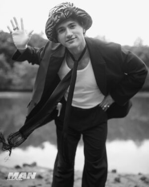 Alex Fitzalan Instagram - Some amazing shots, captured by the man, @jaiodell for @_manabouttownuk ❤️

Styling by @_sarahstarkey_ and words by @christensenmike