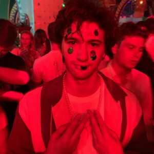 Alex Fitzalan Instagram - Took 3 pics last night happy new year, peace and love