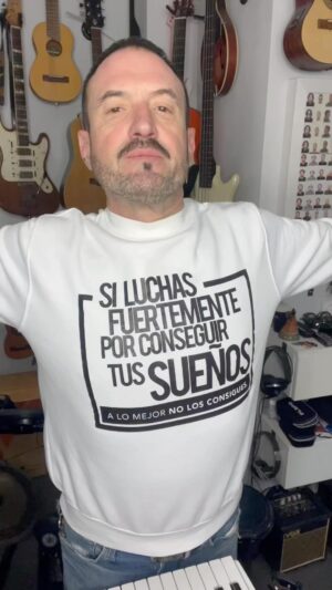 Álex O'Dogherty Instagram - Que sueño más grande tengo #sueños #luchaportussueños o no