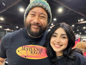 Alexa Mansour Instagram - Cheers to an unforgettable weekend, to new old friends, new friends, and making memories that’ll last a lifetime. Feeling very blessed right now x 
Thank you @fandemictour for having me and making my first convention experience absolutely flawless 🖤✨
See you soon LA!!