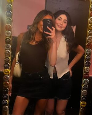 Alexa Mansour Instagram - Hit the beefy one 🥩