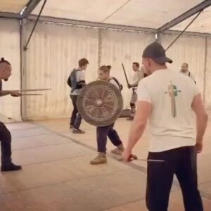 Alexander Dreymon Instagram - Rehearsal with my friend and stunt double @katrix.horse. I’m grateful to the TLK stunt department, led by @leventelezsak, for our awesome fight sequences. I miss you all and can’t wait to kick your asses again soon 😁
