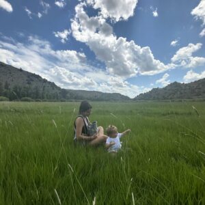Alexander Ludwig Instagram - @brushcreekranch !!! Where do I even begin to describe what a great place this is for families. Thank you guys for your unbelievable hospitality. There is truly nothing like this place and you all are forever a part of this family as the first ranch we brought our kiddos to. Make sure to lock us down for next year! we’re making this a tradition. 🙌❤️🤠