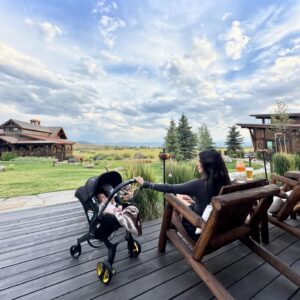 Alexander Ludwig Instagram - @brushcreekranch !!! Where do I even begin to describe what a great place this is for families. Thank you guys for your unbelievable hospitality. There is truly nothing like this place and you all are forever a part of this family as the first ranch we brought our kiddos to. Make sure to lock us down for next year! we’re making this a tradition. 🙌❤️🤠