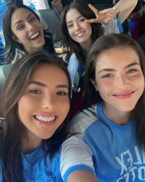 Alexandra Botez Instagram - WE WERE IN A MR BEAST VIDEO!!!!!! don’t ask me which one of us survived 👯‍♀️🤨