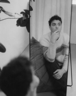 Alexey Zlovedov Instagram - small story on film is always brighter, even if it's black and white
@kunda @alenisshe