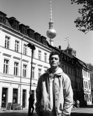 Alexey Zlovedov Instagram - Hallo, mein Name ist Alexey.  Alles wird gut ✌️

📸 @neploxoe
